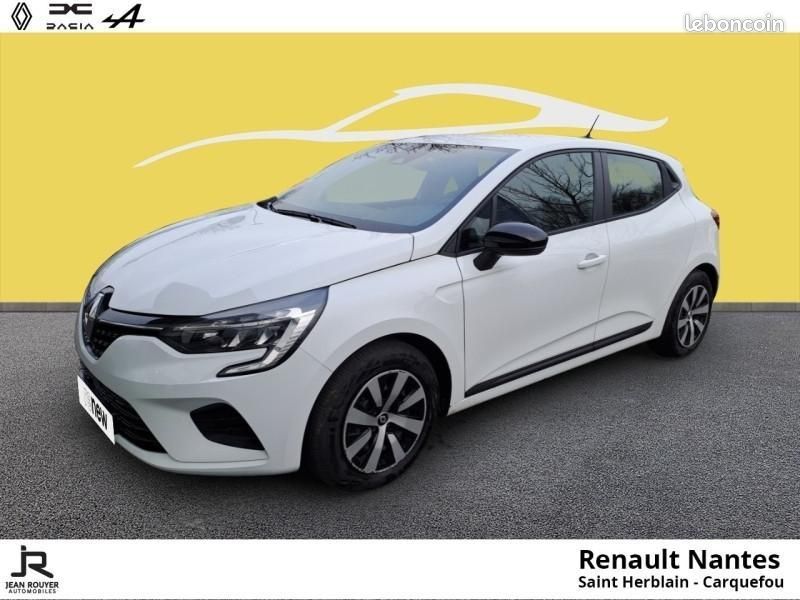 Renault Clio 1.6 E-Tech hybride 145ch Equilibre (image 1)
