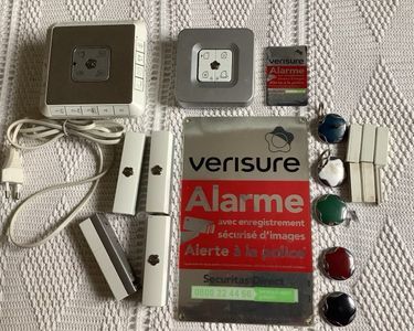 Kit complet alarme Verisure – Centrale, caméras, détecteurs, sirènes - Bricolage