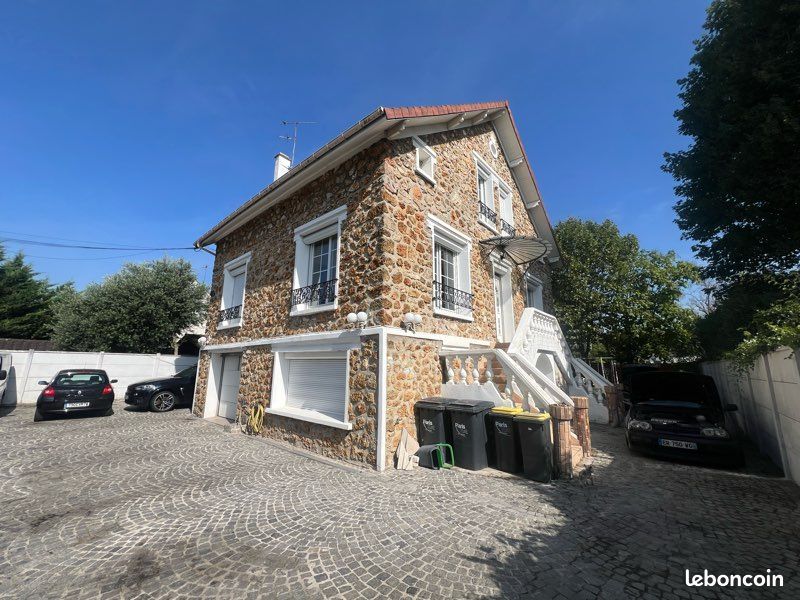 Maison 6 pièces 230 m² · à Le Plessis-Trévise · 230 m² · 760 000 €