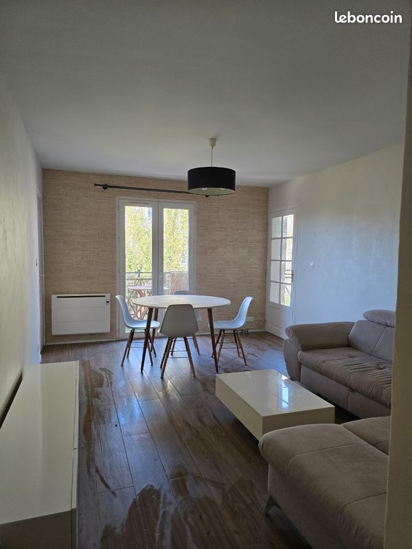 Appartement 2 pièces 46 m² · à Corbeil-Essonnes · 46 m² · 930 €/mois