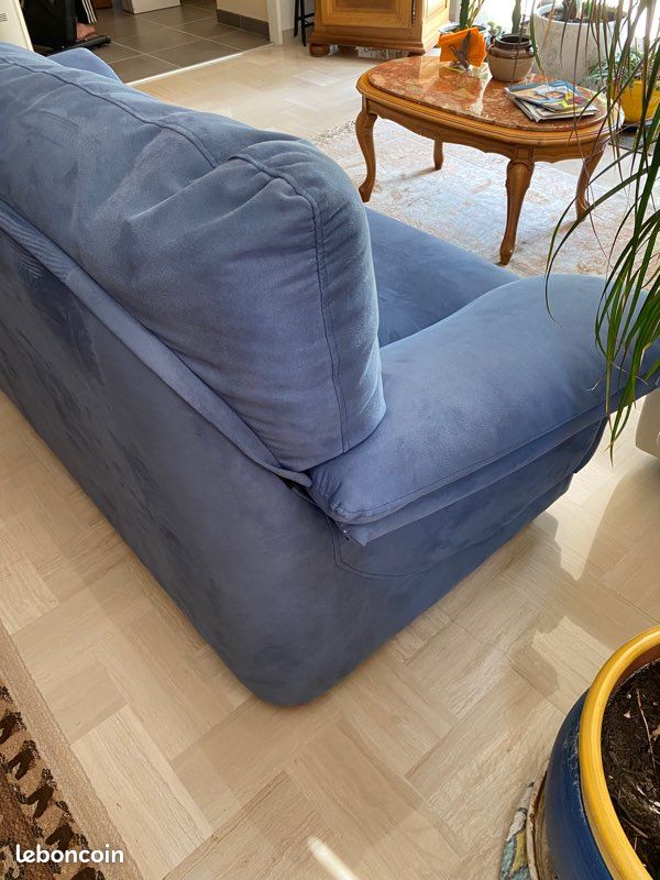 Canapé bleu vintage (image 4)