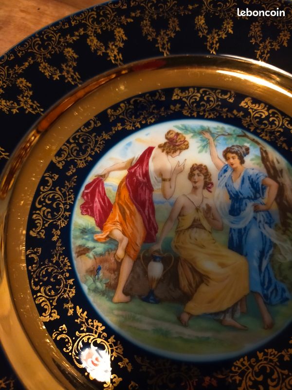 Assiette ancienne en porcelaine de Bohème (image 4)