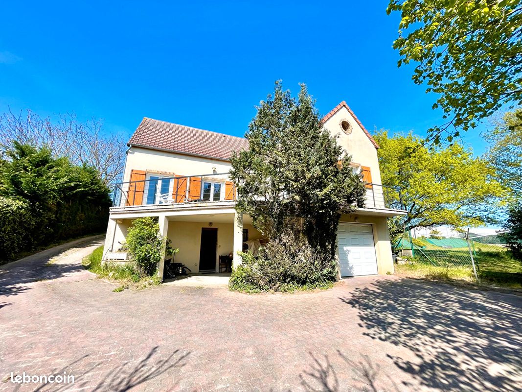 Maison 7 pièces 180 m² · à Conflans-Sainte-Honorine · 180 m² · 520 000 €