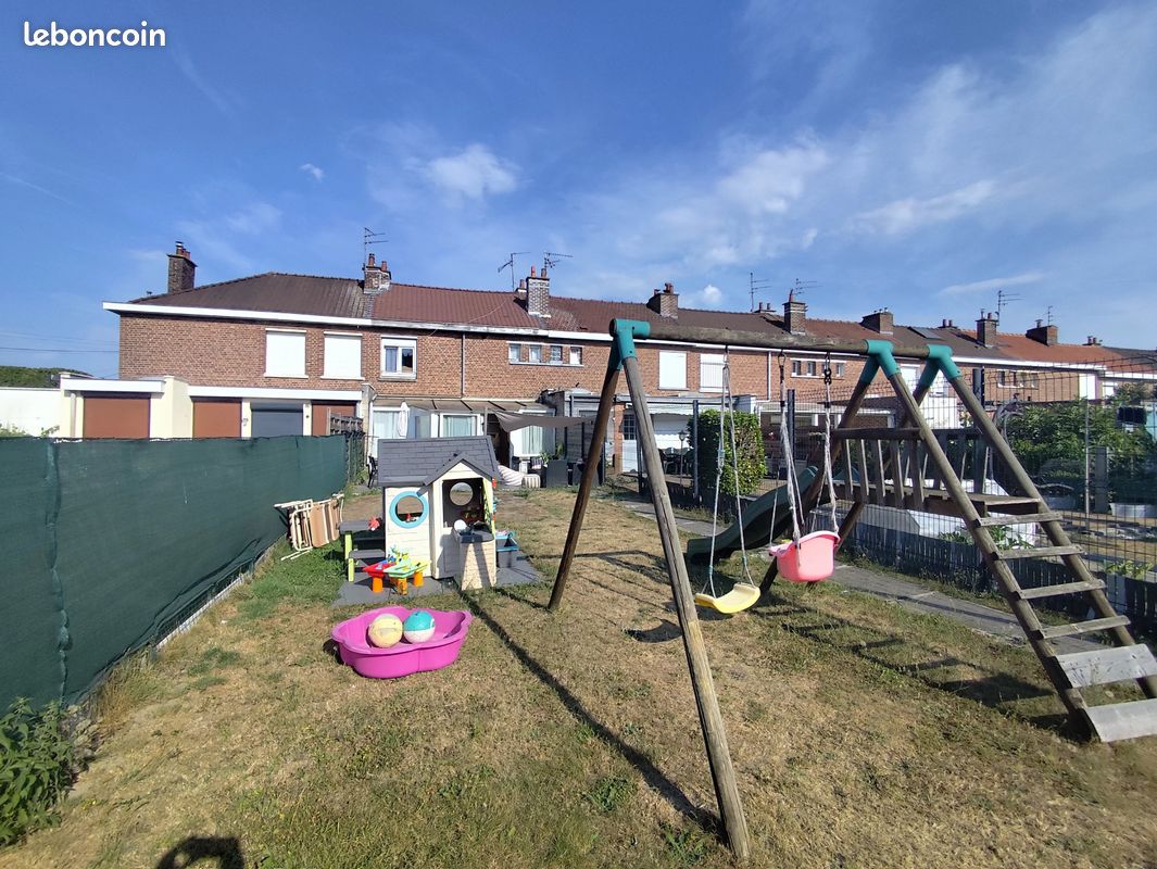 Maison 4 pièces 86 m² · à Tourcoing · 86 m² · 215 000 €