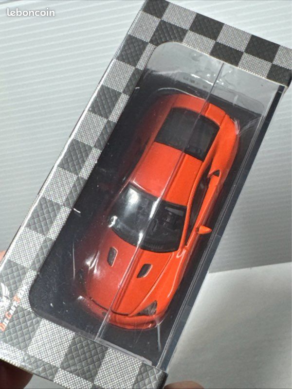 Modèle Réduit LEXUS LFA Orange - Échelle 1:64 - Marque DCT (Die Cast Team) - Neuf