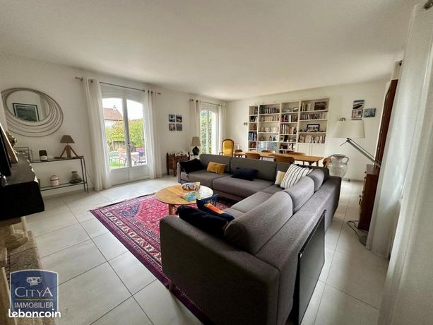 Maison 6 pièces 152 m² — 3