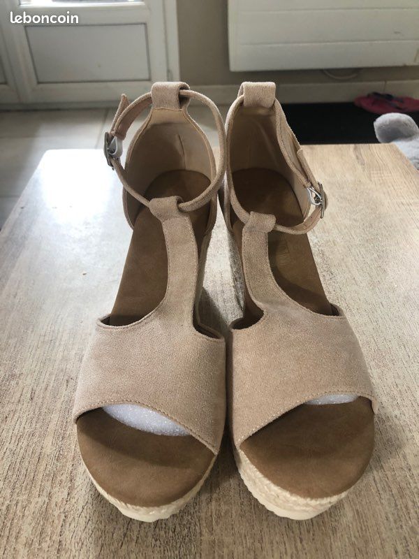 Chaussure (image 1)