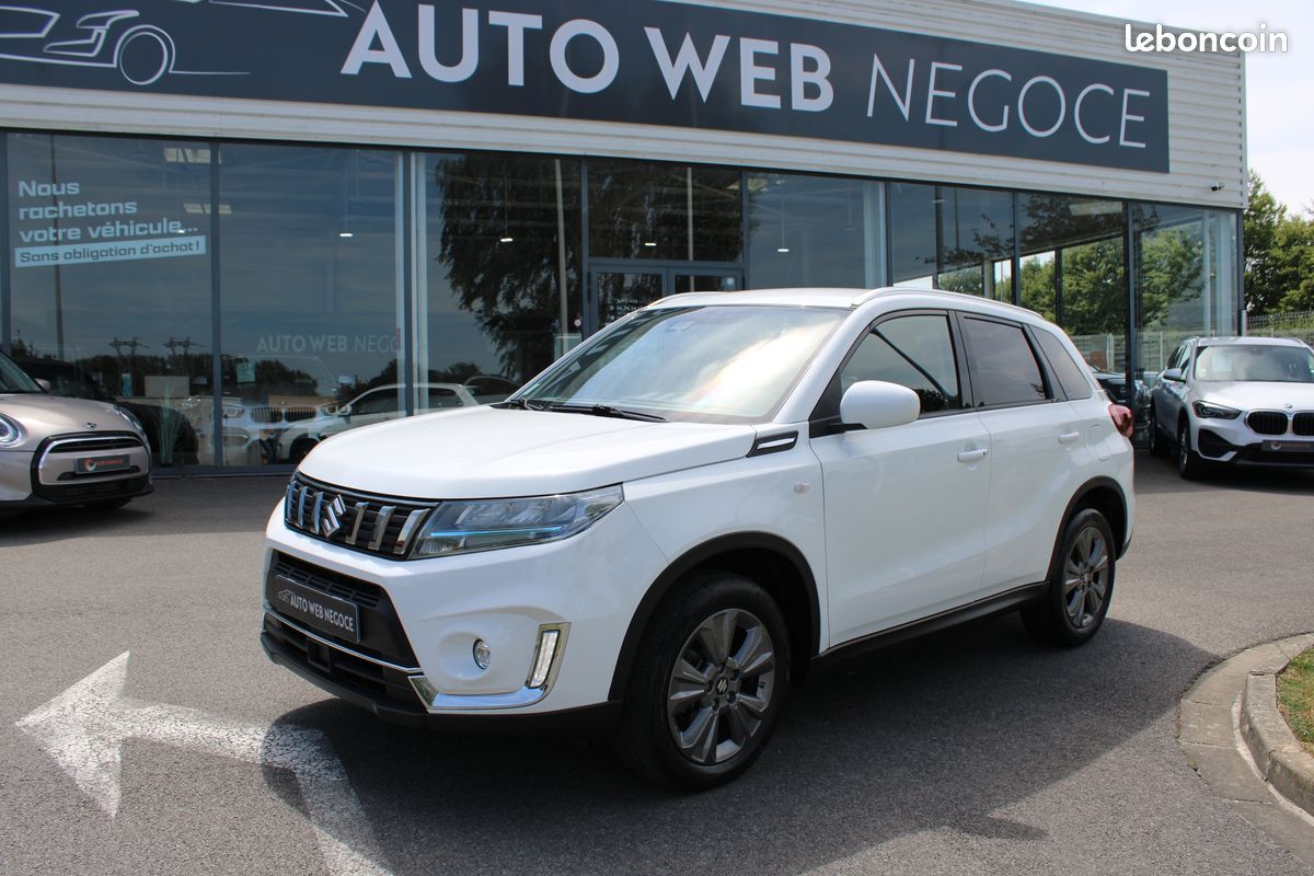 Suzuki vitara 1.5 dualjet hybrid 115cv privilege auto bva (image 1)
