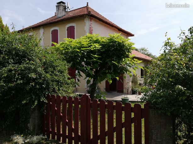 Maison 180m2 avec grange et piscine