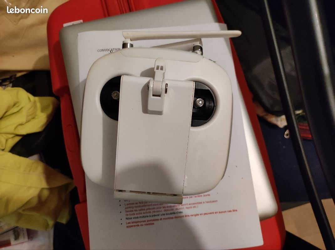 Drone dji phantom 3 professional edition limitée (image 4)