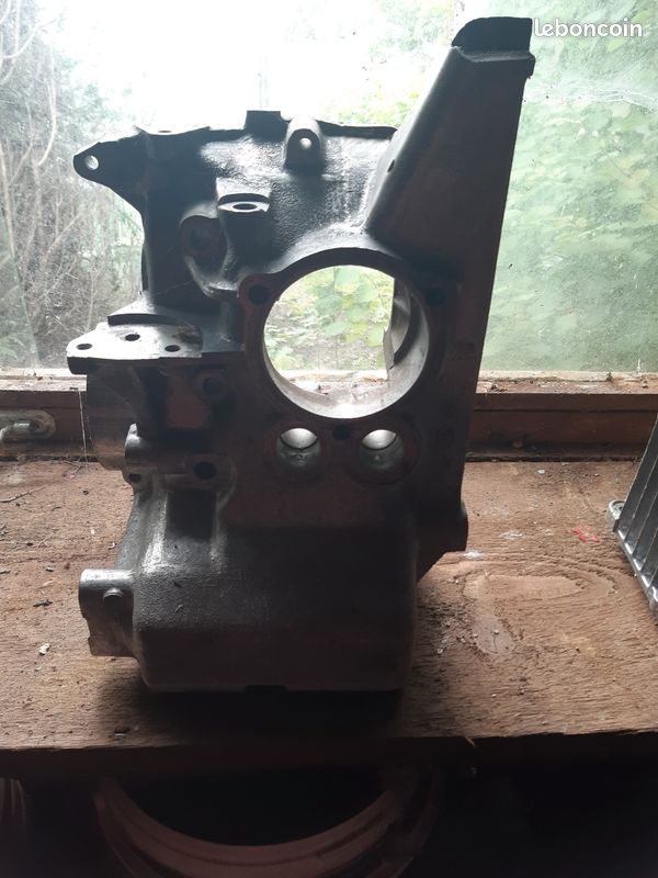 Carter moteur 2cv6 (image 1)