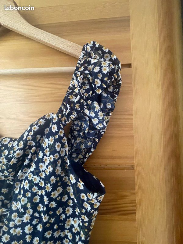 Robe fleurie dos smocké (image 4)