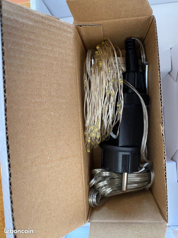 Coffret connecté Google Nest Mini (image 5)