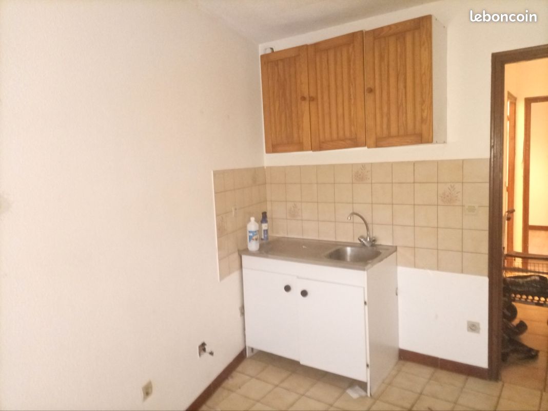 Appartement 2 pièces 30 m² · à Luxeuil-les-Bains · 30 m² · 330 €