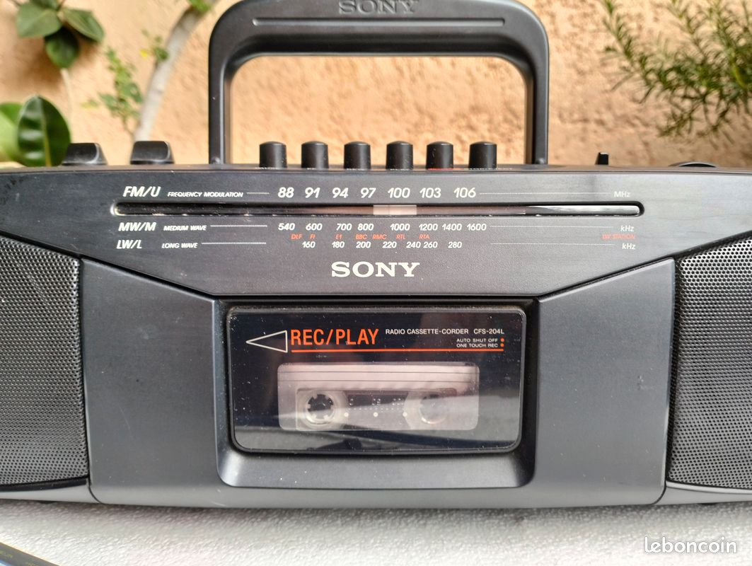 ancien lecteur k7 cassette à bande sony radio vintage sans