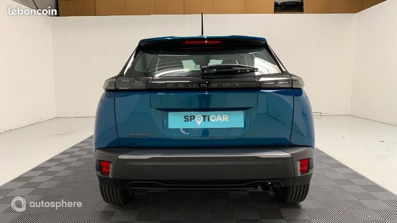 Peugeot 2008 1.2 100ch S&S Style (image 6)