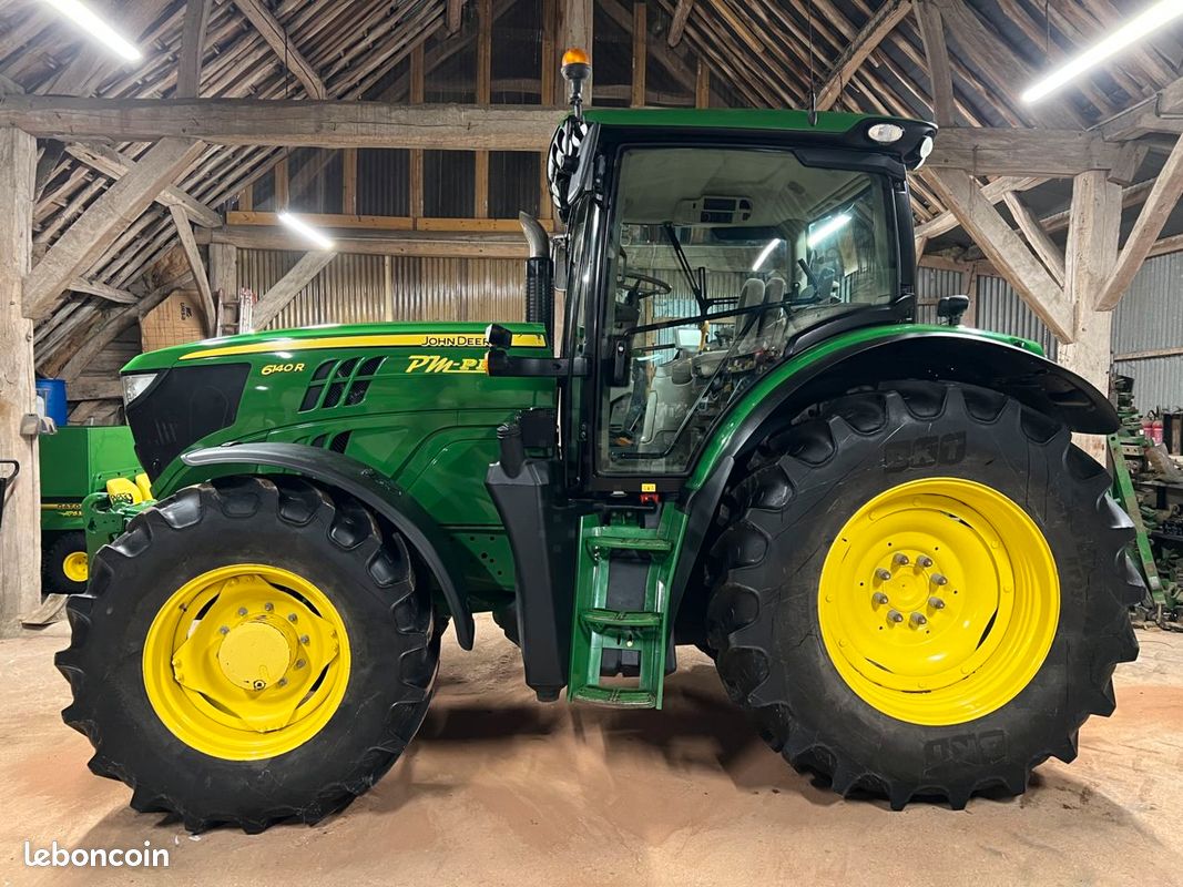 John Deere 6140R - Tracteurs