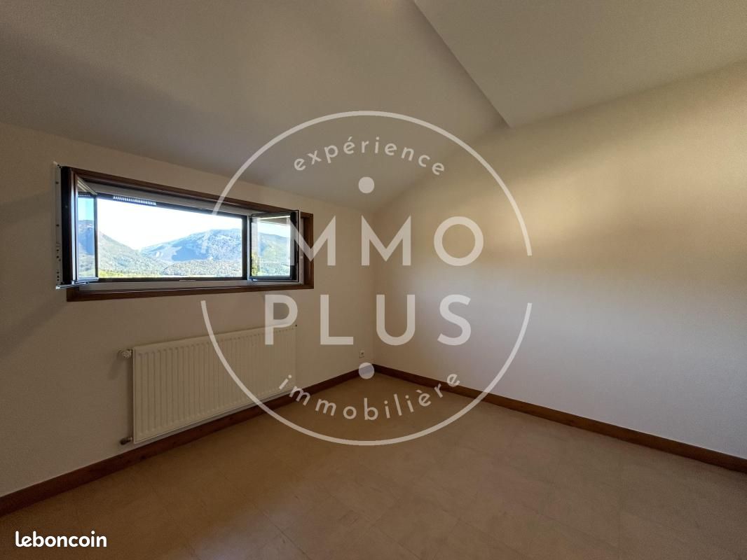 Appartement 3 pièces 69 m² (image 2)