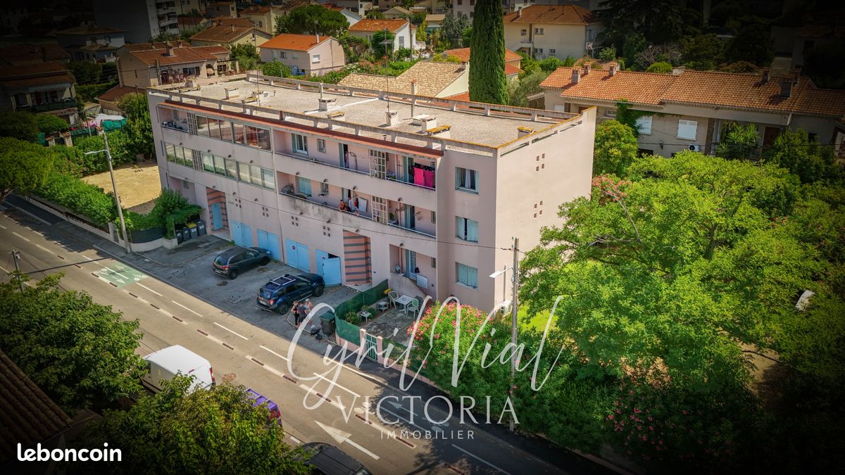 Immeuble 16 pièces 392 m² · à La Seyne-sur-Mer · 392 m² · 630 000 €