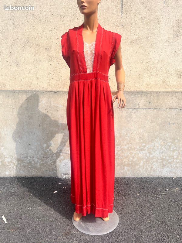 Robe longue Isabel Marant en soie rouge (image 3)
