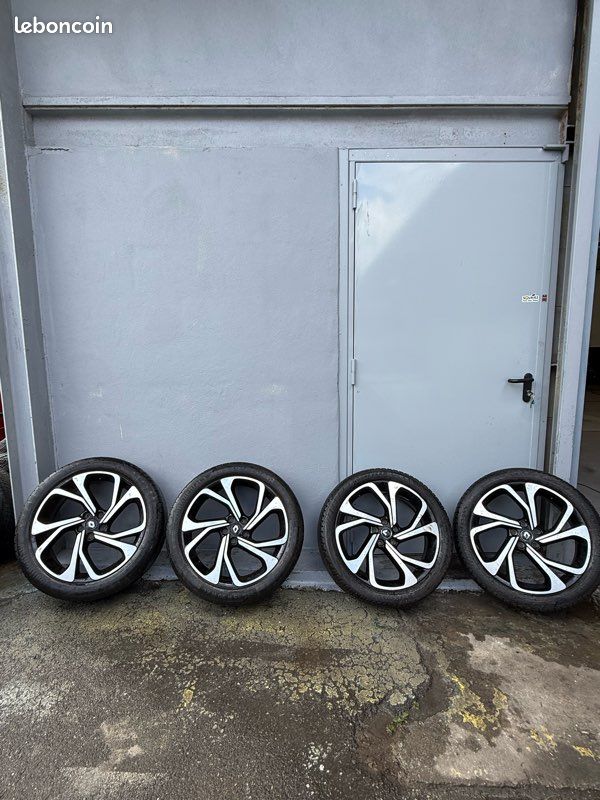 Renault Pneu avec disques de 20e taille (image 2)