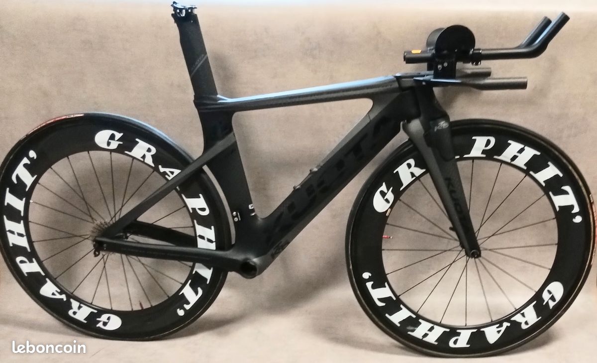 Focus Izalco VÃ©lo De Chrono Record Eps Ag2r Velo 2021 Bmc Velo