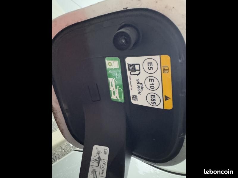 Ford Focus 1.0 Flexifuel mHEV 125ch ST-Line X Powershift (image 25)