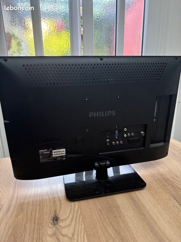 Vend téléviseur Philips (image 2)