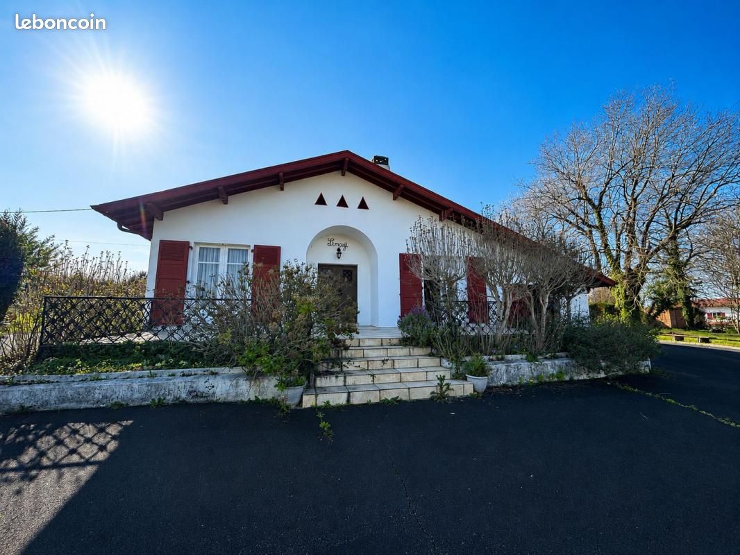 Maison 2 pièces 75 m² · à Hasparren · 75 m² · 325 500 €