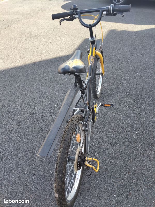 Vend vélo 20 pouces 6-9 ans (image 2)