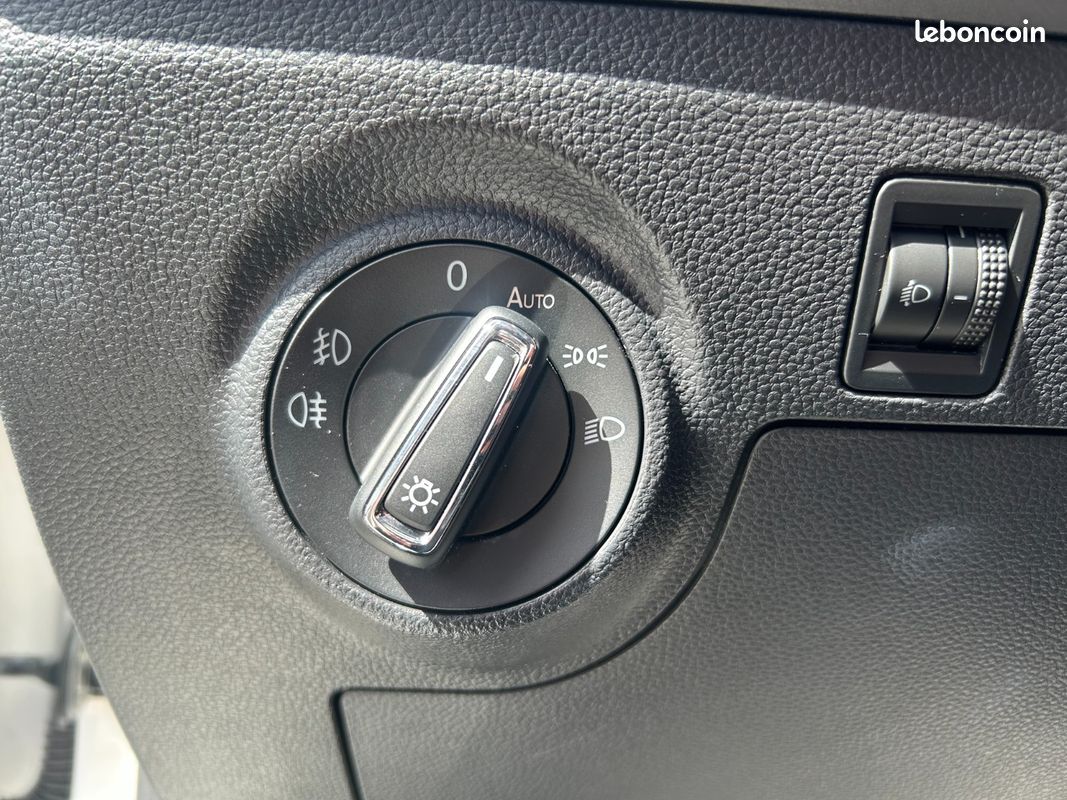 SEAT IBIZA Entretien complet-Carplay-Clim automatique-Radar AV/AR-Garantie 12 mois (image 14)