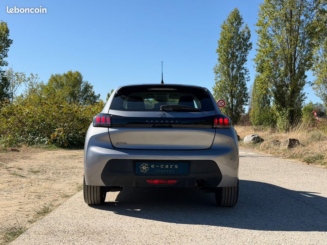 Peugeot 208 1,2 Puretech 75ch buisness (image 4)