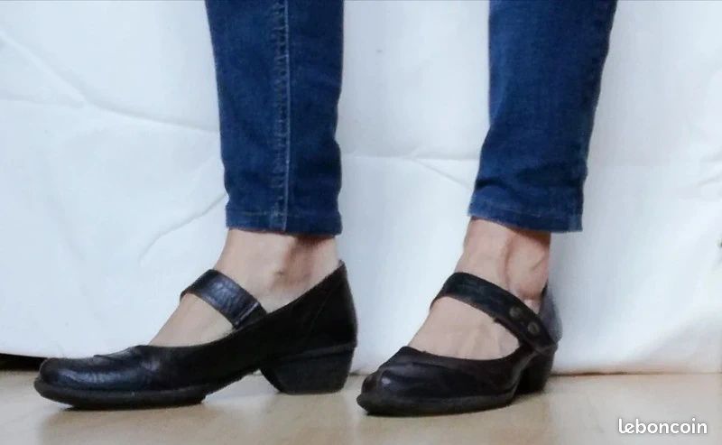 Chaussures babies cuir Dorking t. 37-37,5 (image 1)