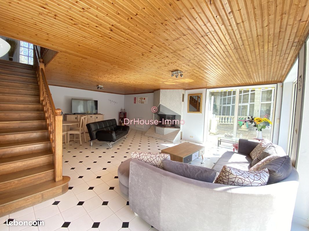 Maison 7 pièces 283 m² - Loudun 86200 (image 3)