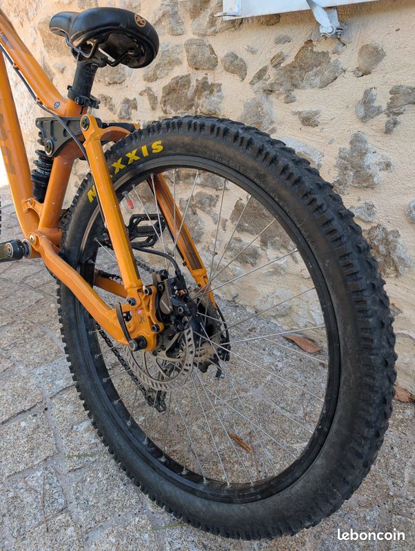 Kona Stinky 24 pouces DH enfant (image 3)
