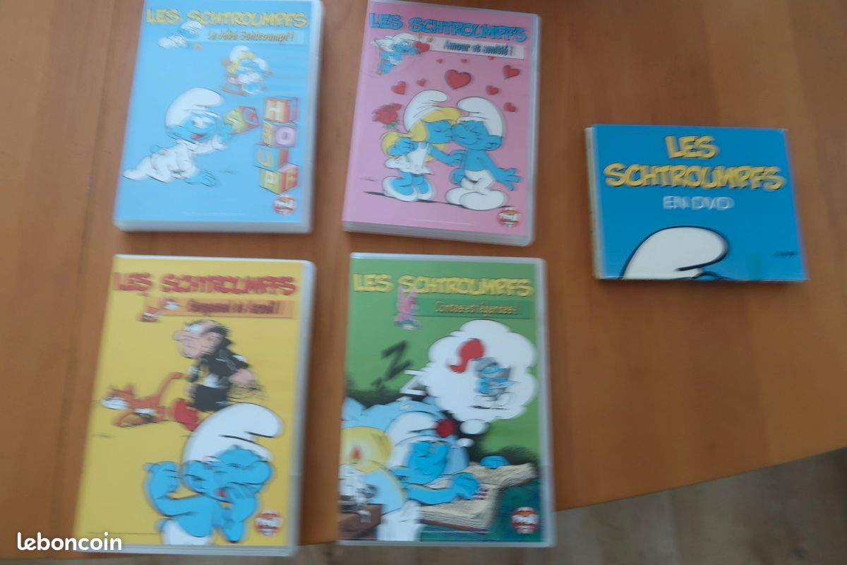 Coffret 4 DVDs SCHRTOUMPFS en français (image 4)