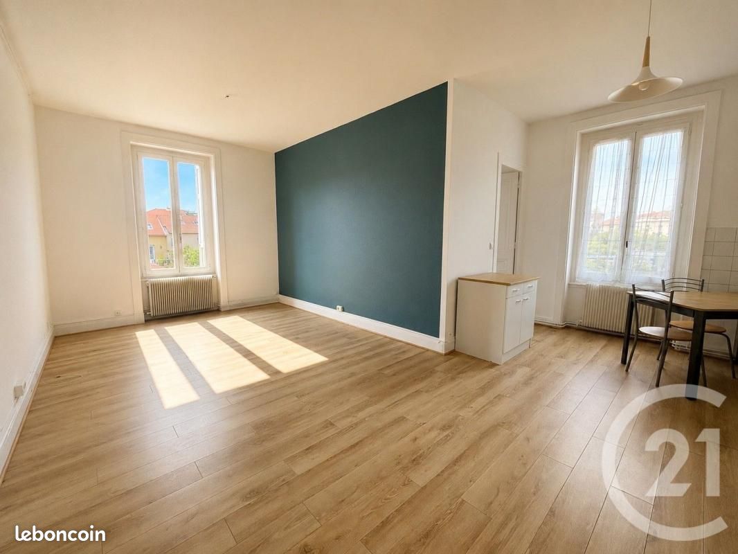 Appartement 2 pièces 44 m² · à Saint-Étienne · 44 m² · 490 €/mois