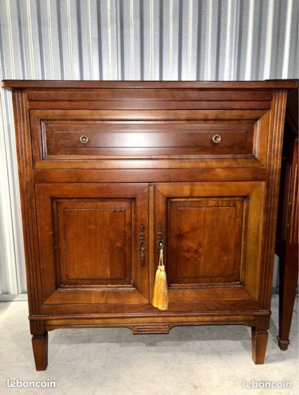 Meuble TV hi-fi 2 portes en bois (image 1)