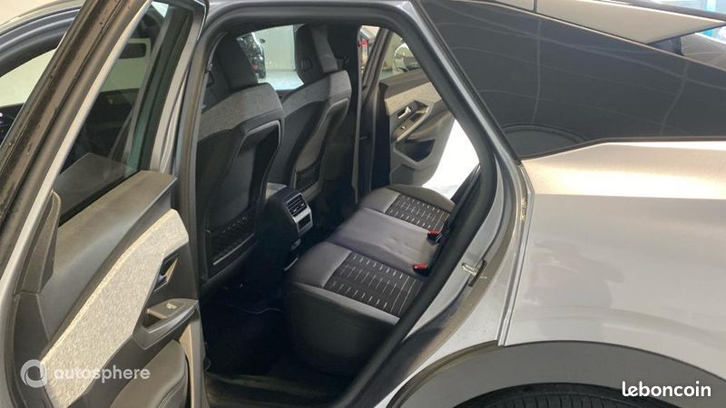 Peugeot 3008 1.2 Hybrid 145ch GT e-DCS6 (image 12)