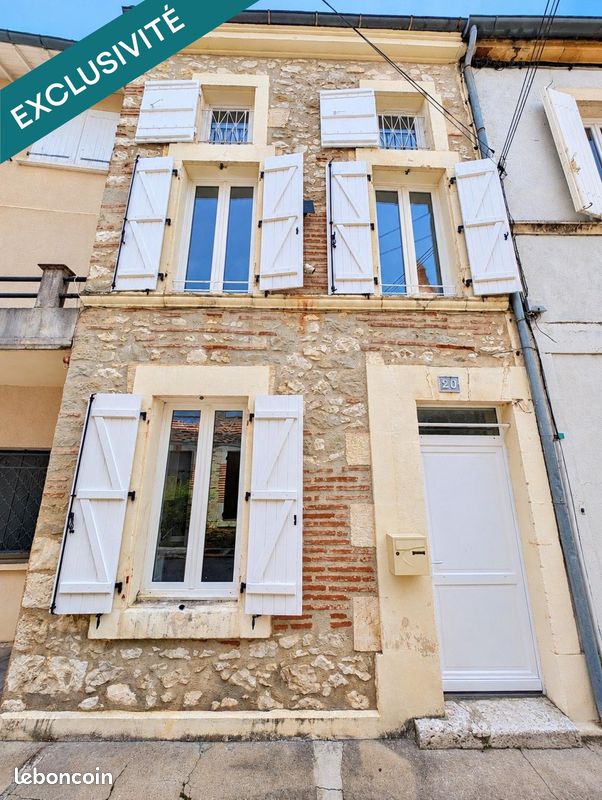 Maison 4 pièces 95 m² · à Villeneuve-sur-Lot · 95 m² · 83 000 €