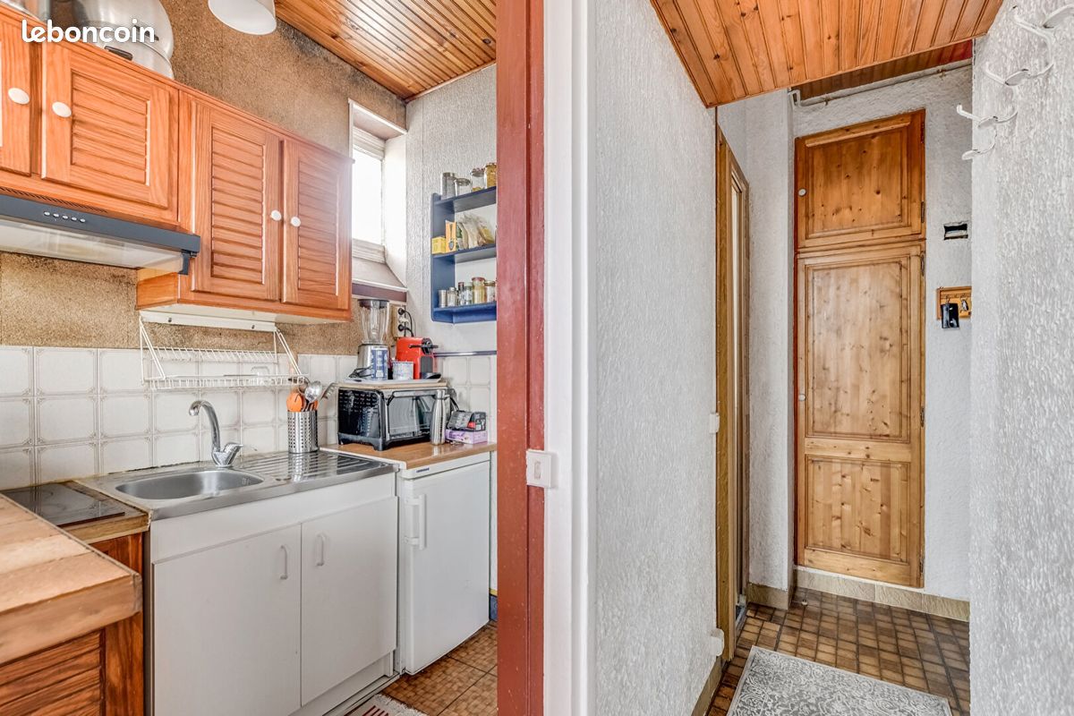 Studio 1 pièce 24 m² (image 3)