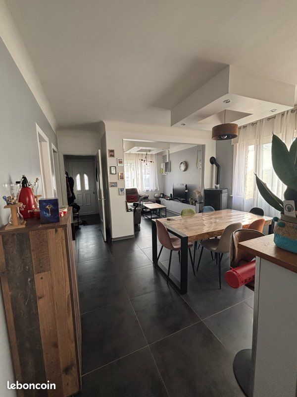 Maison 3 pièces 84 m² · à Hélesmes · 84 m² · 184 000 €
