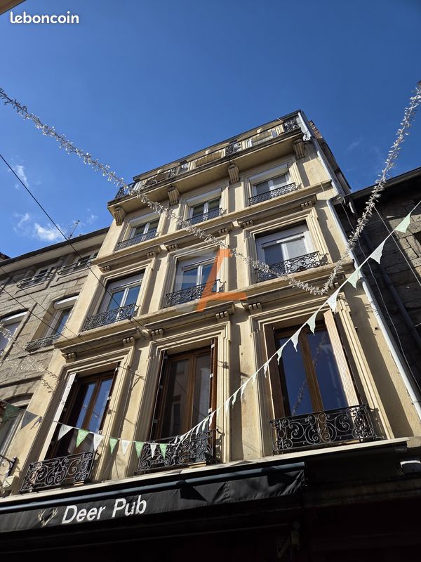 Appartement 3 pièces 74 m² · à Saint-Étienne · 74 m² · 69 900 €