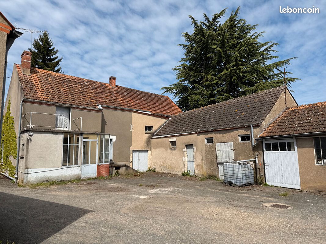 Maison 3 pièces 150 m² · à Mareau-aux-Prés · 150 m² · 210 000 €