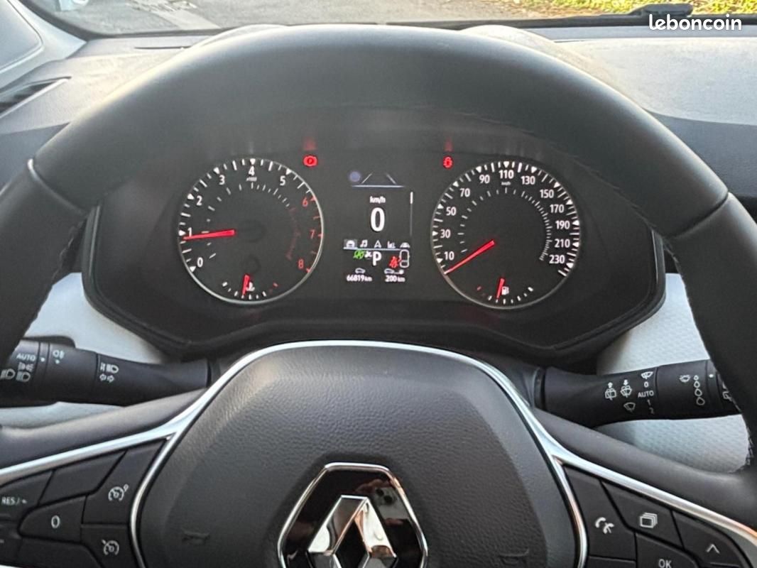 Renault Clio V TCe 90 X-Tronic Evolution (image 14)