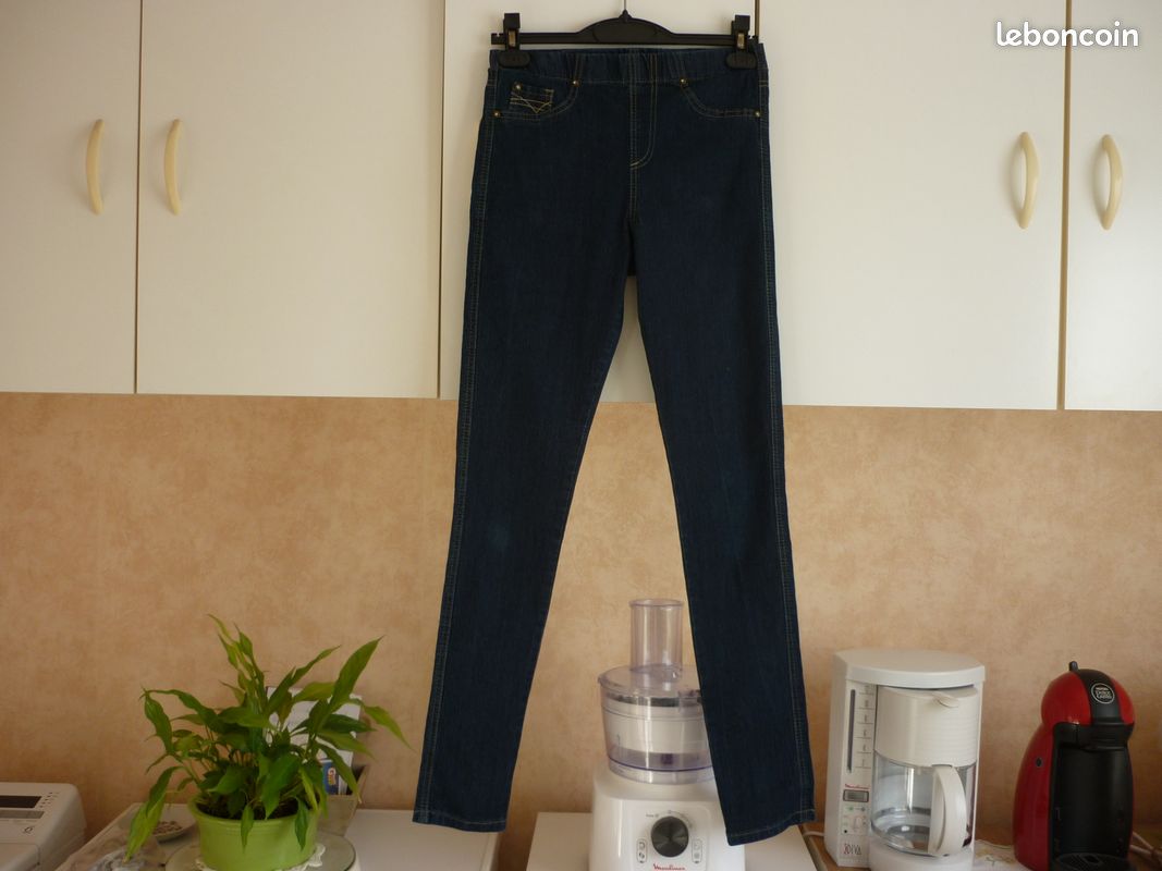 Jean femme taille 34 (image 1)