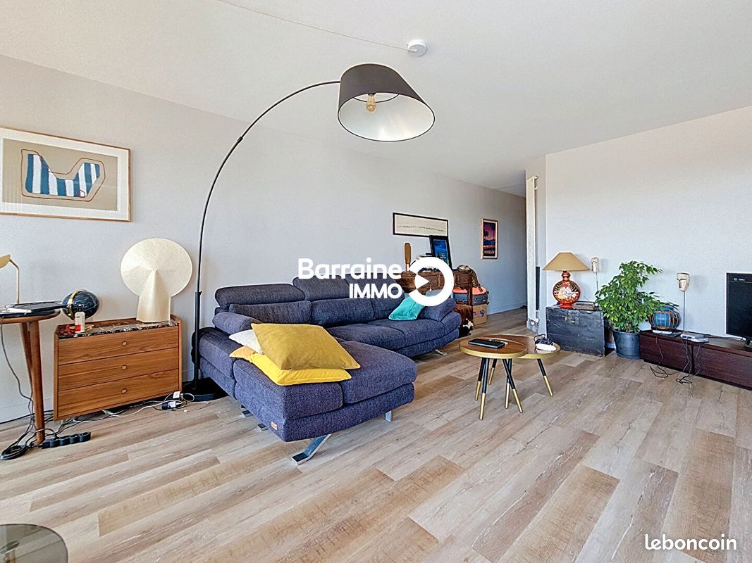 Appartement 3 pièces 61 m² · à Larmor-Plage · 61 m² · 1 400 €