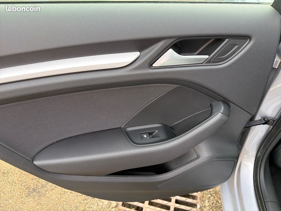 AUDI A3 Sportback 30 TDI 116 Design (image 28)
