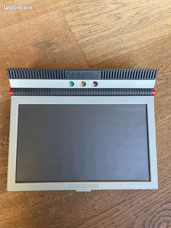 Mon premier ordi éducatif et musical - Vtech - Petit Ange Ennasr