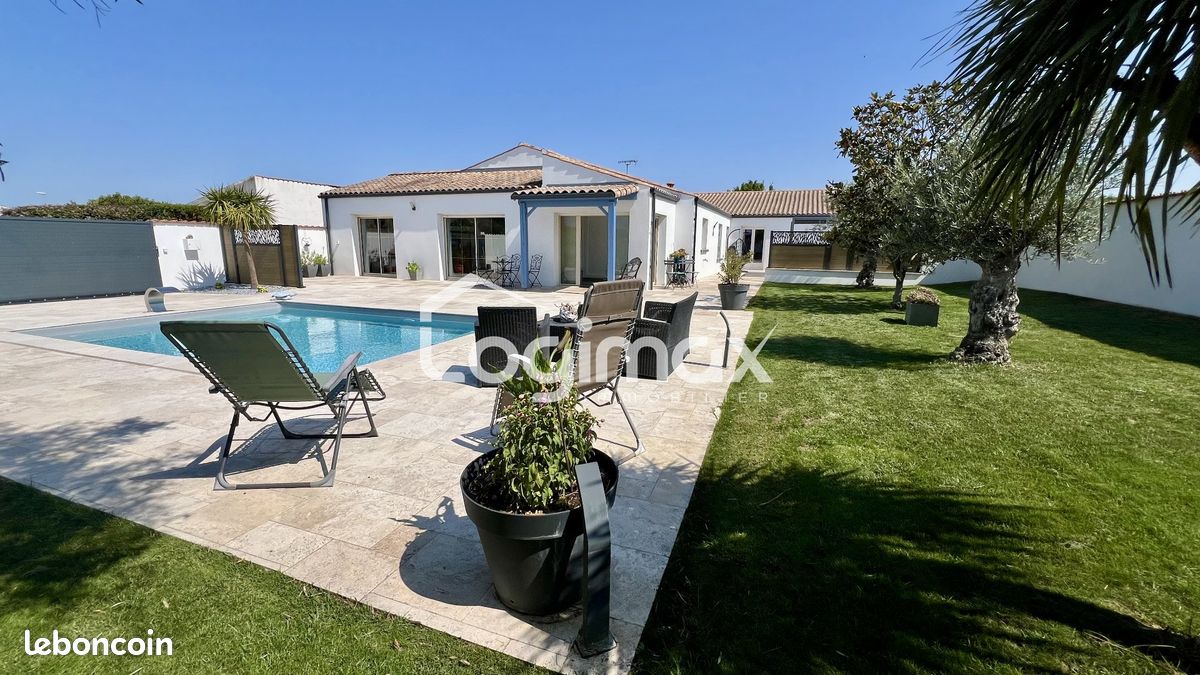 Maison 5 pièces 140 m² · à Angoulins · 140 m² · 771 000 €